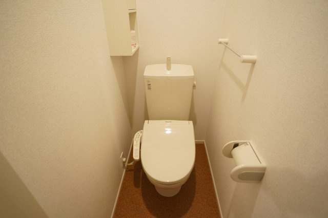 エルシオンⅠのトイレ|清潔感のあるトイレです