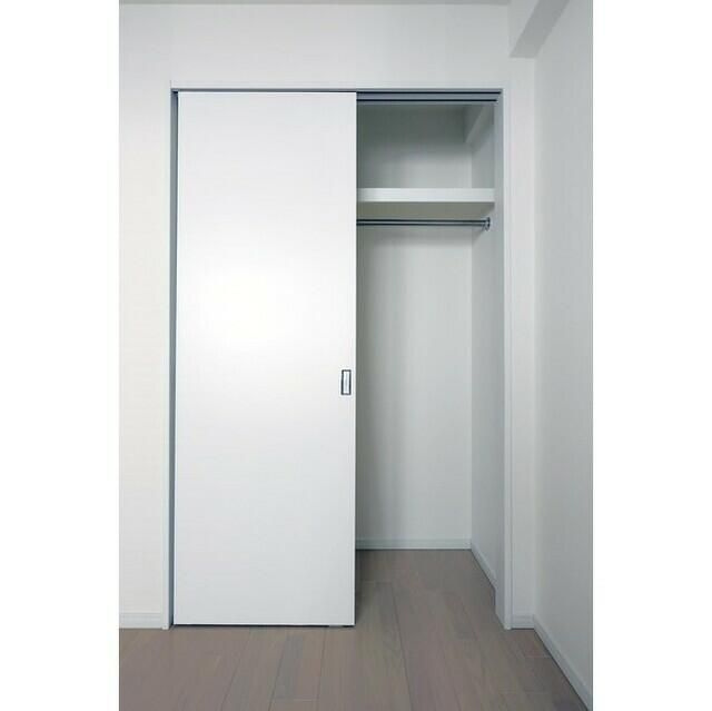 コンフォリア新川の収納