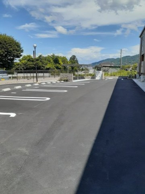 【駐車場】 | メゾン　アンジュ | 駐車場完備です