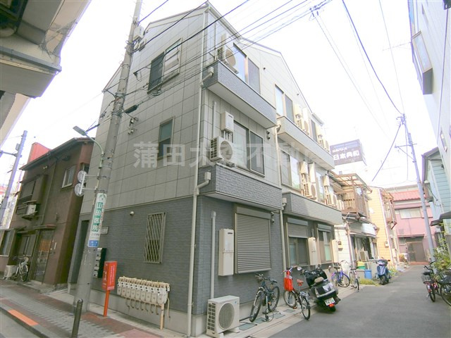 スカイ・ユース羽田の外観