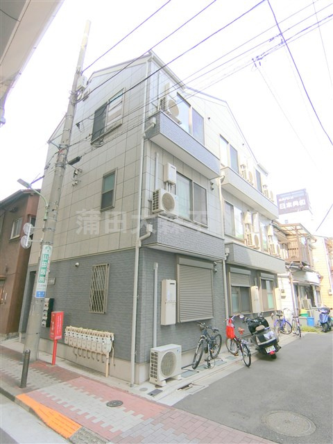 スカイ・ユース羽田の外観