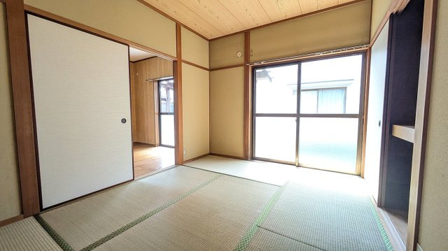岡山市南区東畦の一戸建ての和室