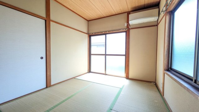 岡山市南区東畦の一戸建ての和室