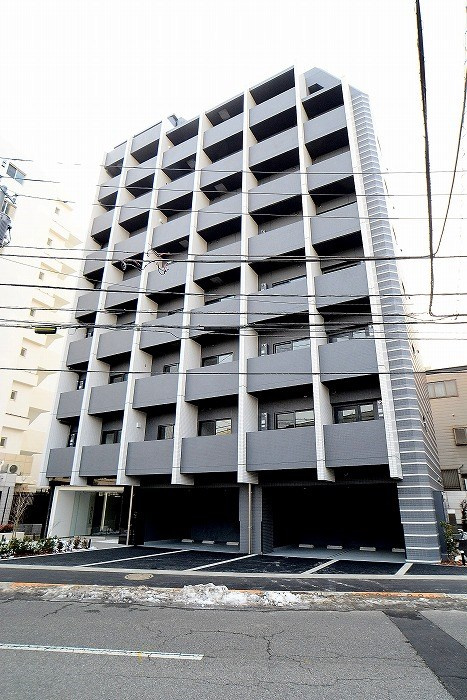 ステージファースト世田谷アジールコートの外観