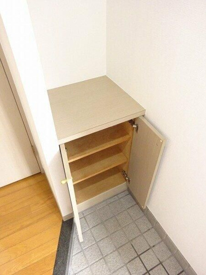 【玄関】