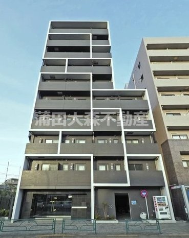 ステージグランデ蒲田アジールコートの外観|2013年11月築　RC鉄筋コンクリート造地上10階建て1K～1LDK総戸数52戸Wi-Fi対応の光インターネット無料！京急本線京急蒲田駅と空港線糀谷駅徒歩圏内の東京都大田区南蒲田1丁目の分譲賃貸