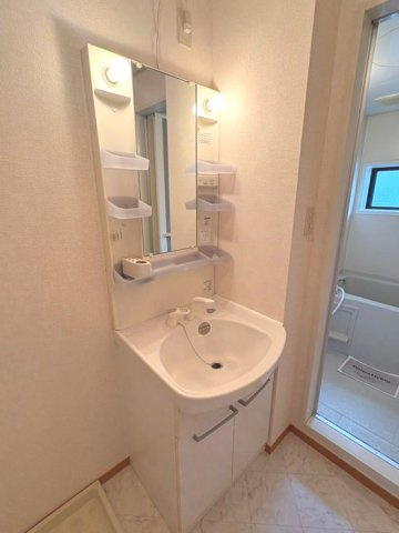 クレールＹの洗面所