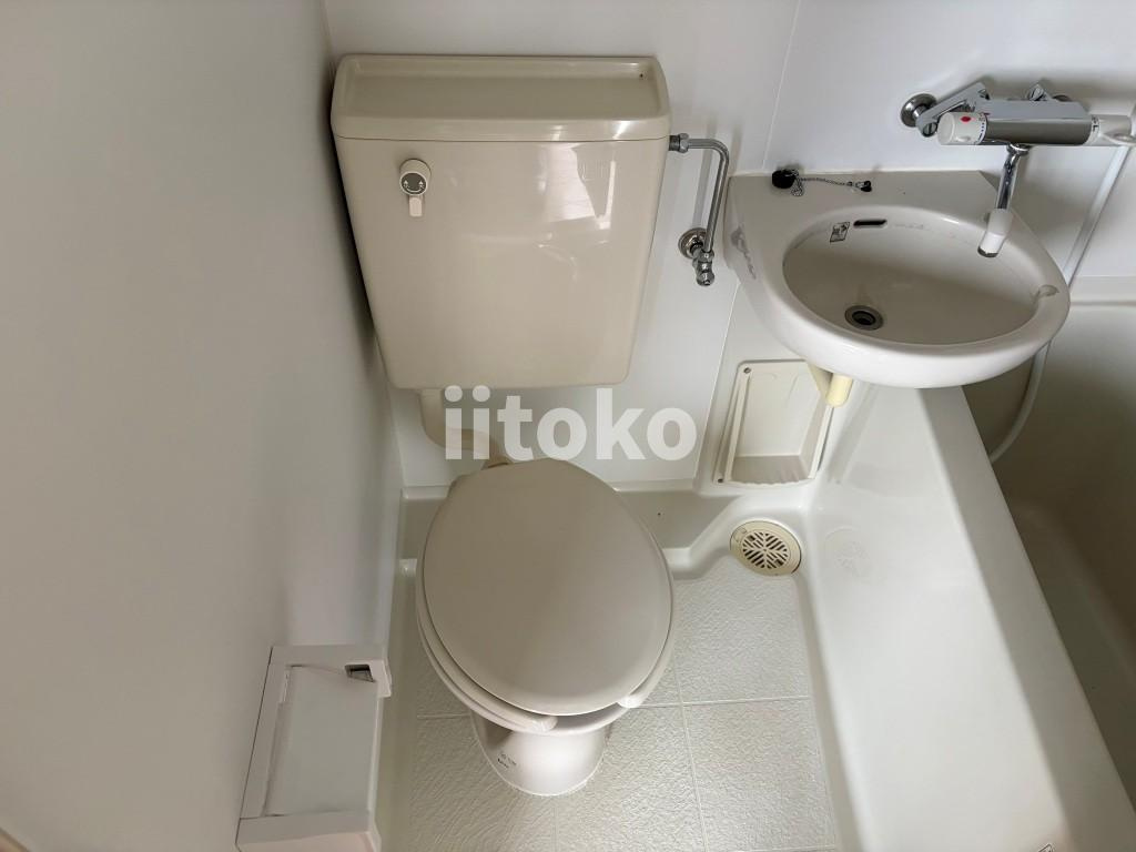 台東区寿３丁目の賃貸マンションのトイレ