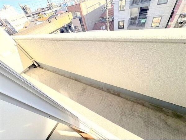 タケセイハイツ道徳のバルコニー