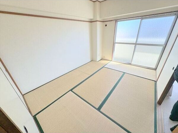 タケセイハイツ道徳の和室