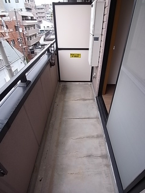 パラッツォ春日野のバルコニー