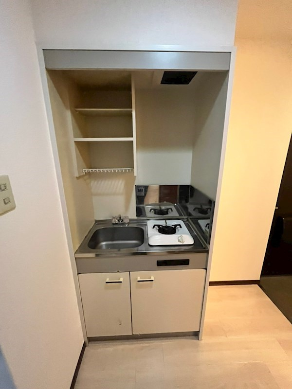 HU岩屋ハイツのキッチン