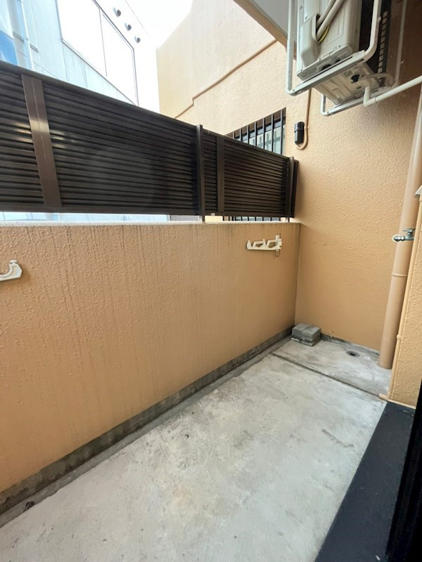 HU岩屋ハイツのバルコニー