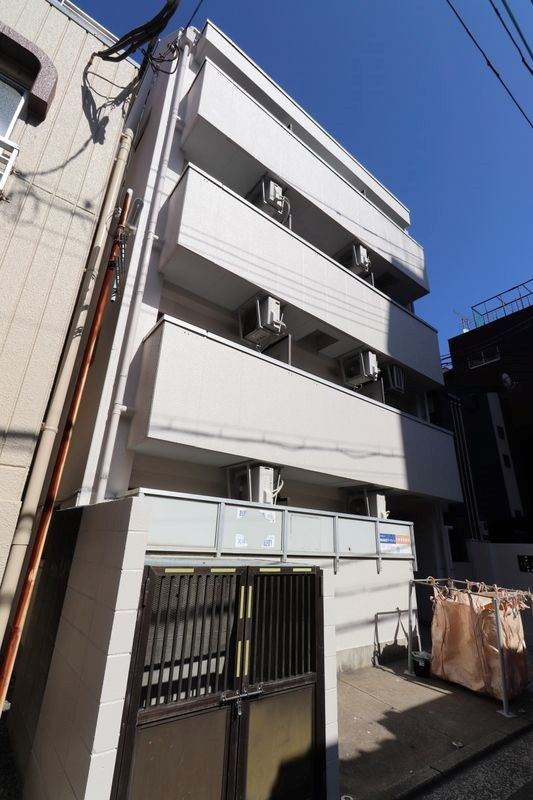アルカ大手門の外観