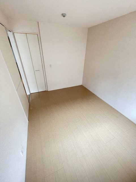 ピケルーナ西宮北口の寝室