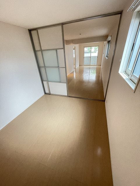 ピケルーナ西宮北口の洋室