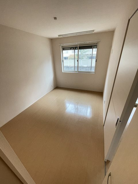ピケルーナ西宮北口の寝室