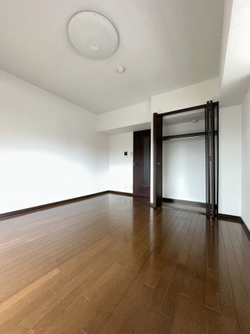 ラフィネ荒江の寝室