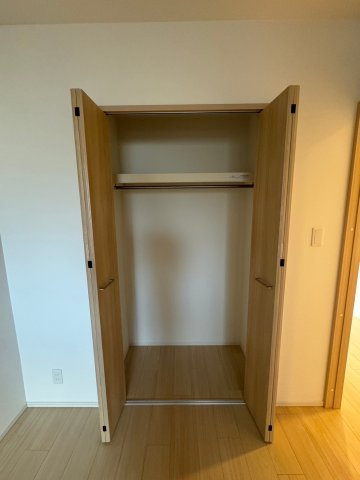 スプランディッド難波WESTⅡの収納