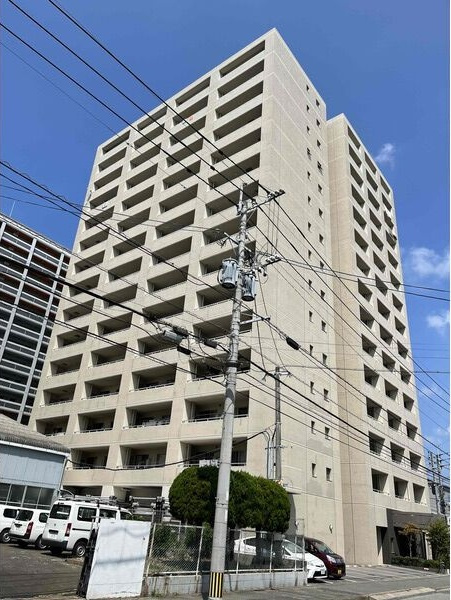 セゾンドール貝塚