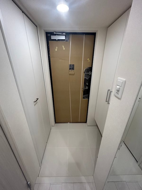 アルファレガロ神戸元町の玄関