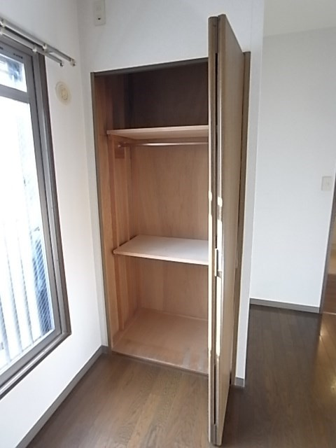 フレンテ灘の収納