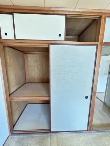 横尾２団地８２号棟の収納