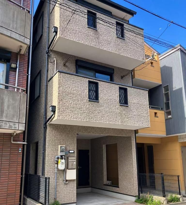 ⼤池町貸家