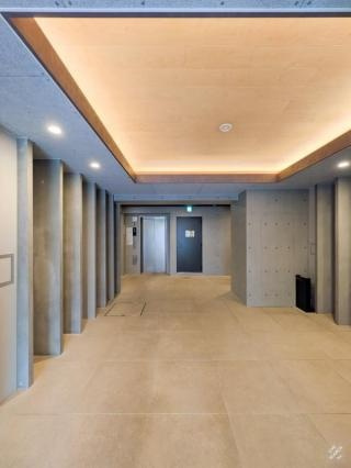GranDuo下北沢12のエントランス