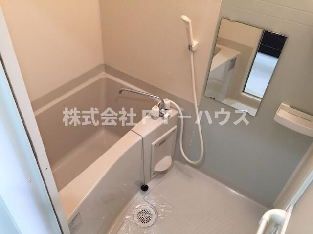 エクステージの浴室
