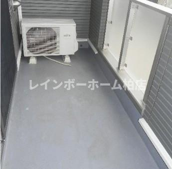 特典：仲介手数料が50％OFFです‼のバルコニー