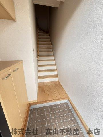 三洋タウン岡垣Bの玄関|※掲載写真は同タイプの別号室です。実際の仕様・設備は内見時にご確認ください