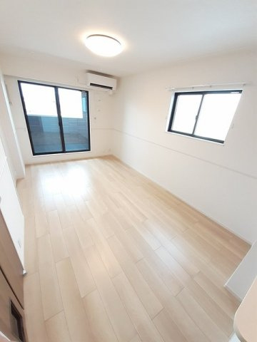 グランソレイユⅡの居間・リビング