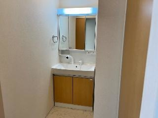 府中市本町４丁目のアパートの洗面所|同施工参考写真