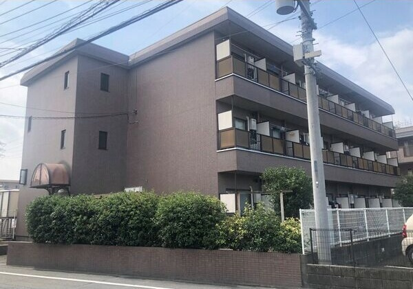 ラフィーネ河辺の外観