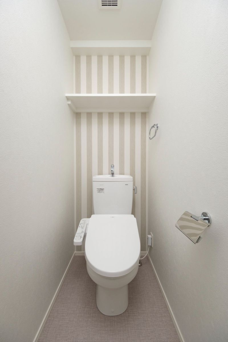 新品家具付きマンション博多駅南13B(KaGood福岡)のトイレ