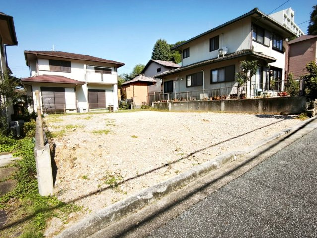 川西市南野坂１丁目　売土地の外観|高低差もなくフラットな形状です