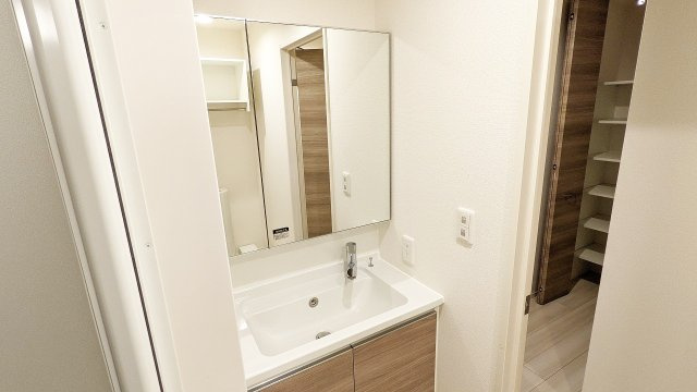 アビタシオン仁川Ⅱの洗面所