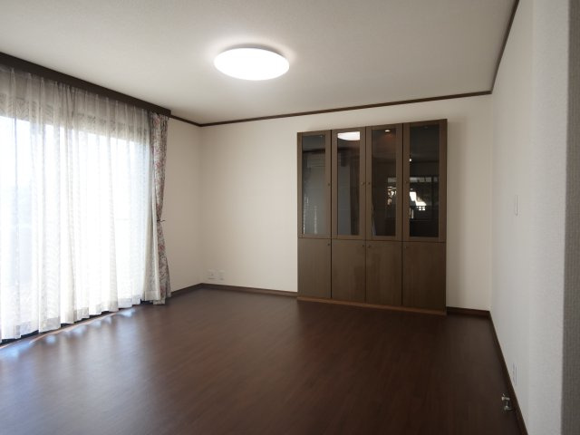 東川原戸建の居間・リビング