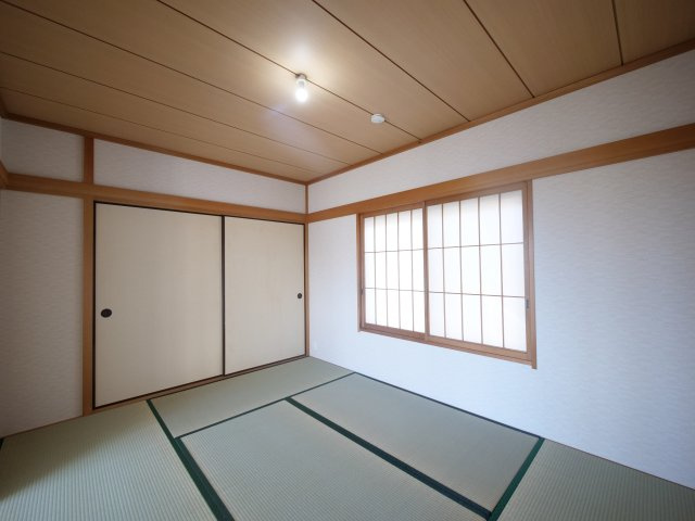 東川原戸建の和室