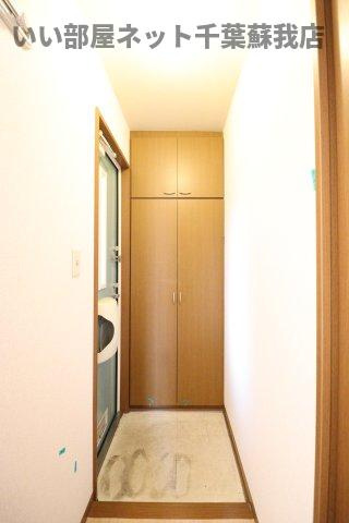 オーパスＳＯＧＡの玄関|収納もある玄関です