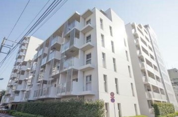 【外観】 | PRIME URBAN 東中野 COURT | 鉄筋コンクリート造のがっちりとした建物。
