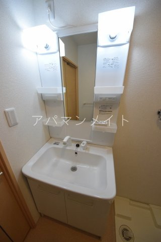 【洗面所】 | アンジュ | ゆったりとスペースのある洗面所