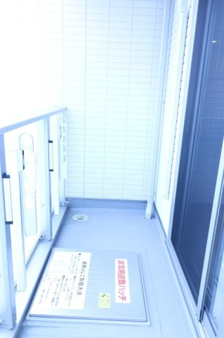 【バルコニー】