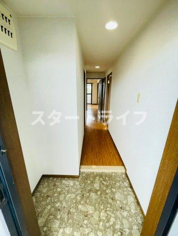 大阪市東淀川区柴島２丁目の賃貸マンションの玄関