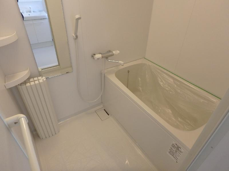 西宮市松籟荘のマンションの浴室