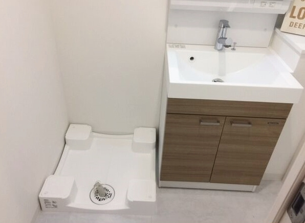 ブランTAT西宮江上町の洗面所
