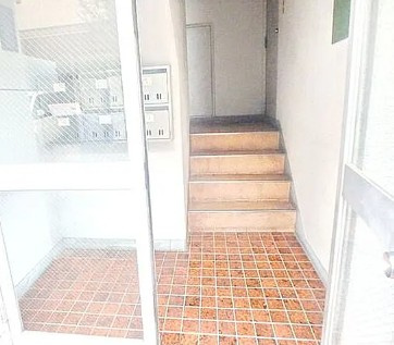 ハイマート小平のエントランス