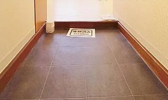 ハイマート小平の玄関