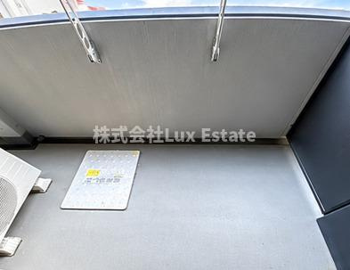 スワンズシティ谷町モデルノのバルコニー